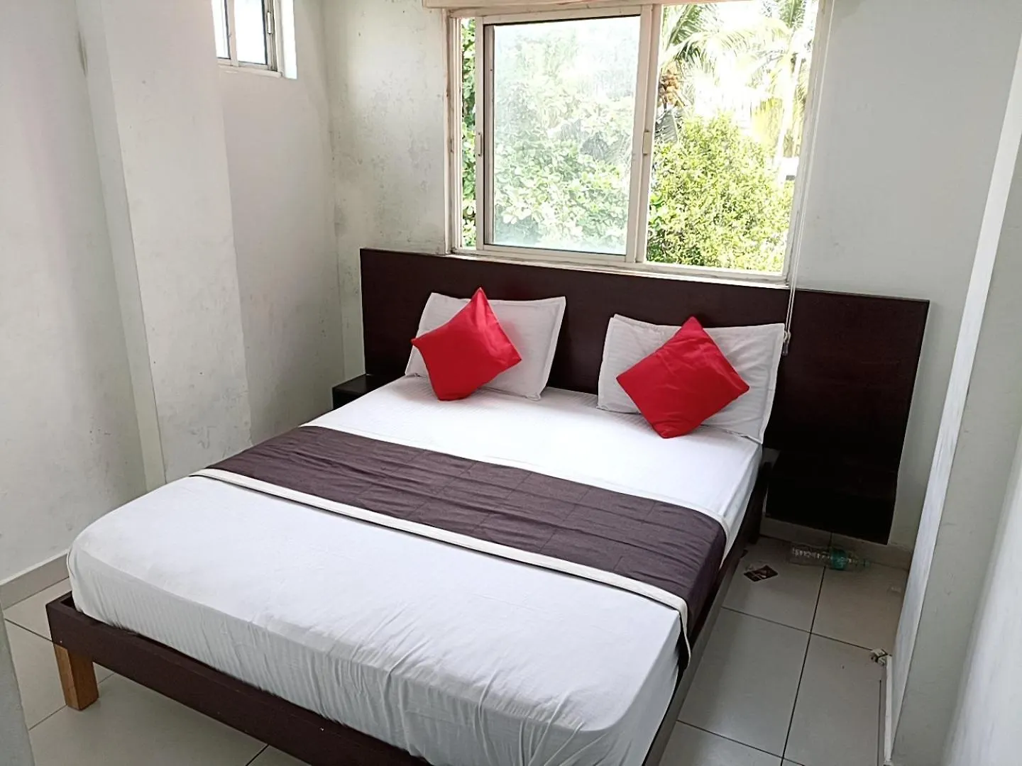 Grace Tourist Home Kochi فندق-كبسولة
