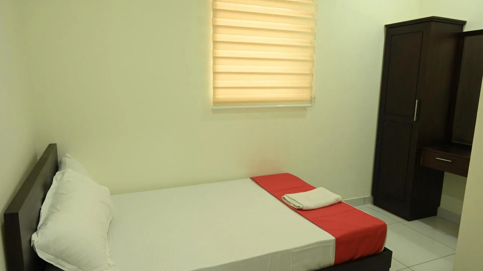 Grace Tourist Home Kochi