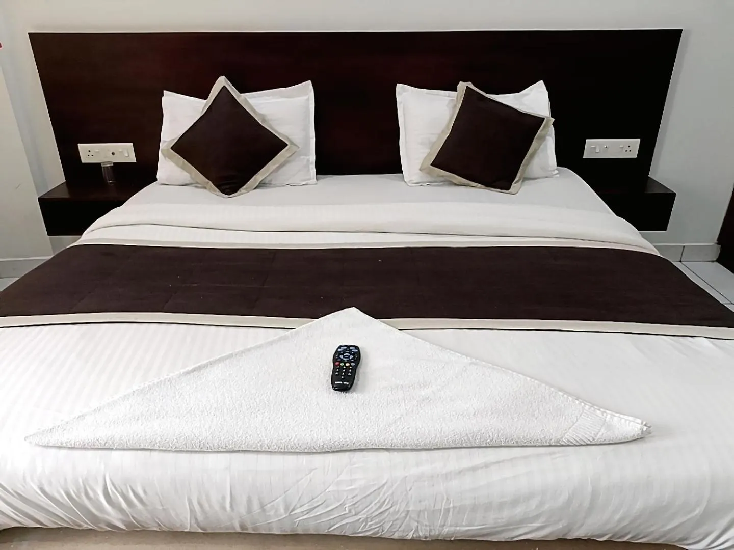 Grace Tourist Home Kochi 0*,  인도