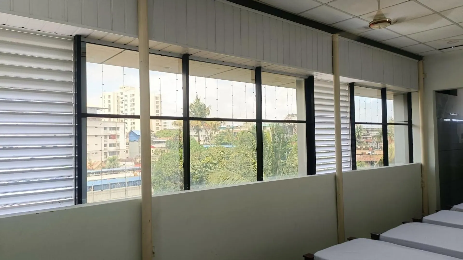 캡슐호텔 Grace Tourist Home Kochi